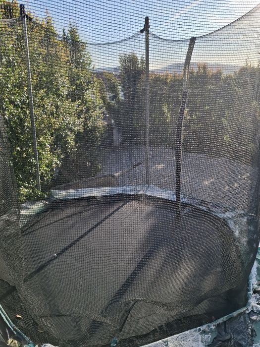 Trampolim  - Bom estado