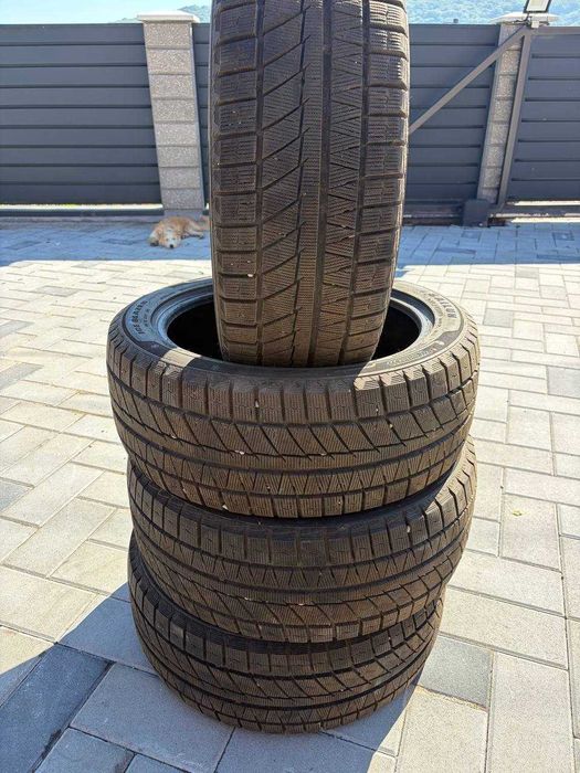 Шини Зима 25рік Sailun Ice Blazer Arctic Evo 245/45 R19 102V XL комплект