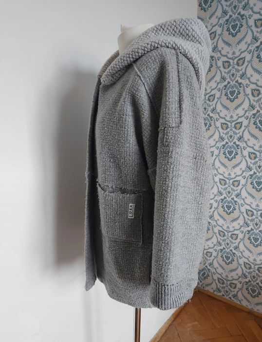 Wełna 50% Szary wełniany płaszcz z kapturem LOKA oversize