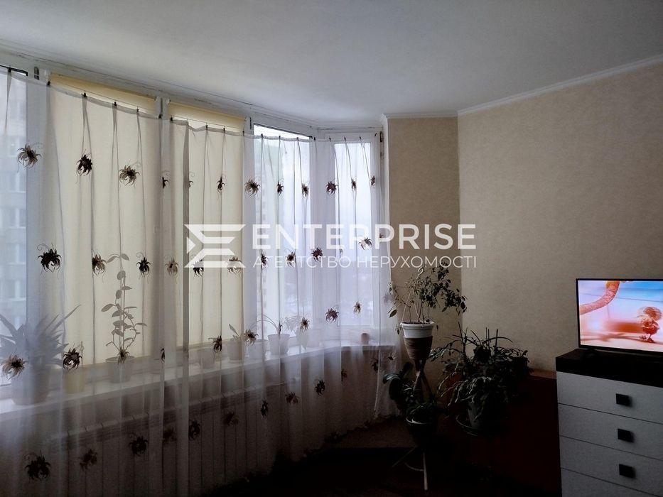 Продаж 2 к  квартири 78 кв м - Коцюбинське(Академмістечко)