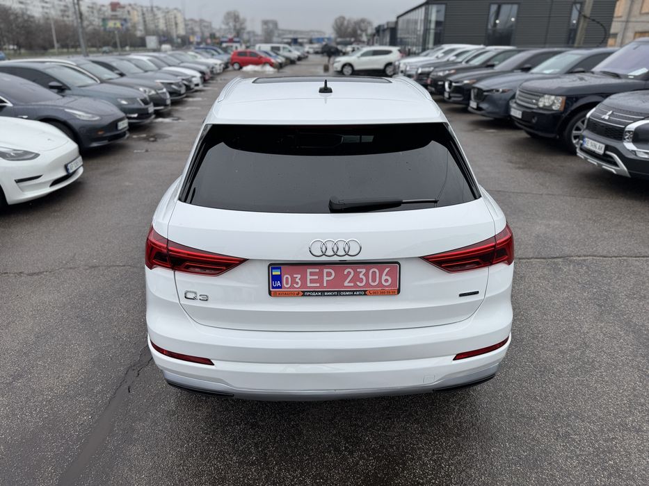 Продам Audi Q3 2l