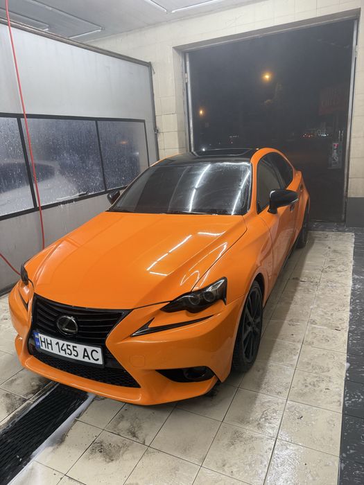 Продам свою машину LEXUS IS 250 2014г