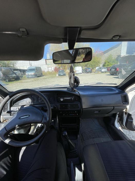 Toyota Corolla e90 1992