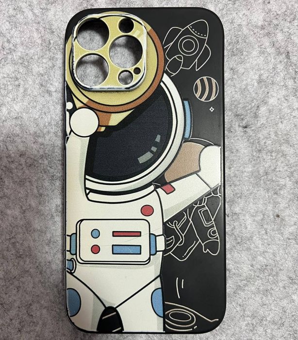 Чохол Iphone 13 pro max від Custom Studio