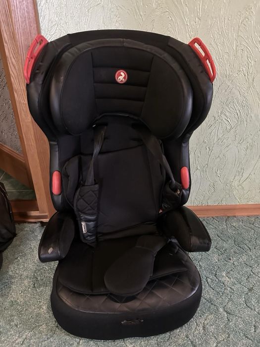 Продам автокррісло до 36 кг