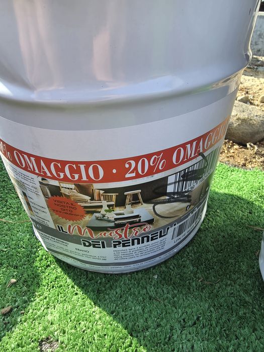 Impregnat do malowanoa drewna na zewnarrz i wewnatrz