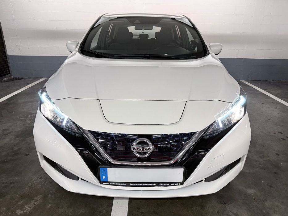 NISSAN LEAF 100% elétrico