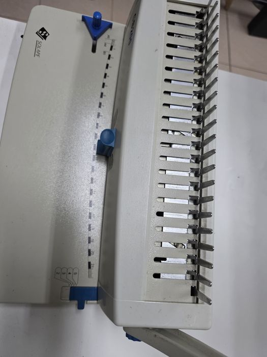 Máquina de encadernar usada