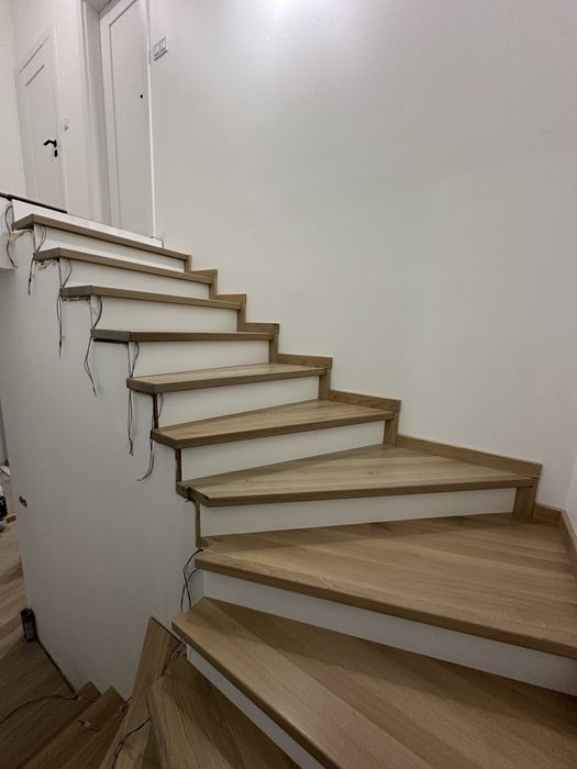 Schody stopnie na beton dąb jesion