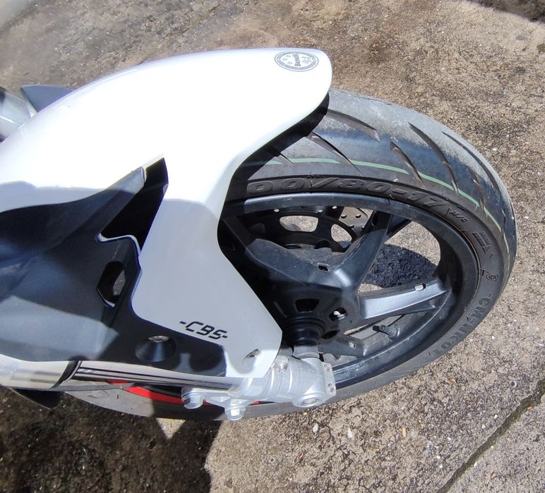 Mota Benelli BN 125