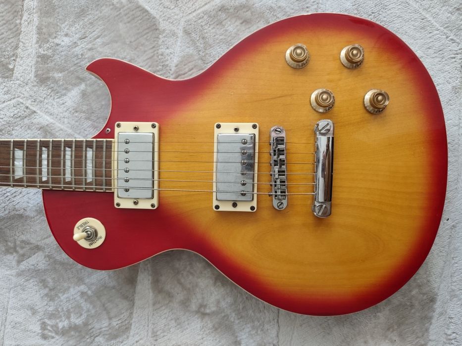 J & D LS II Sunburst Używana Gitara Elektryczna