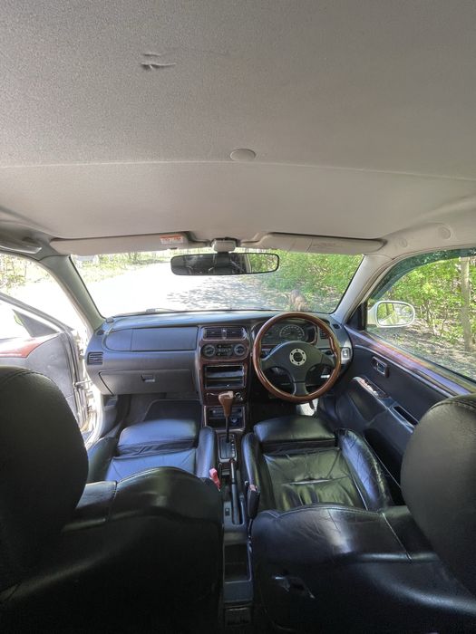 Продам Daihatsu Storia