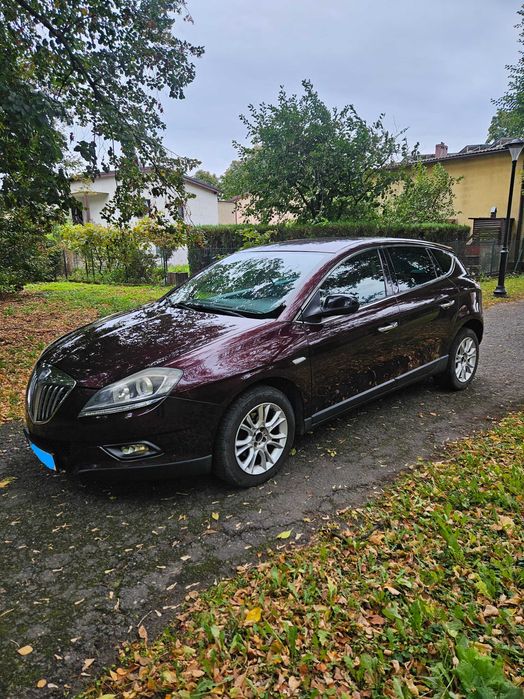 Lancia Delta 1.6 MultiJet salon Polska