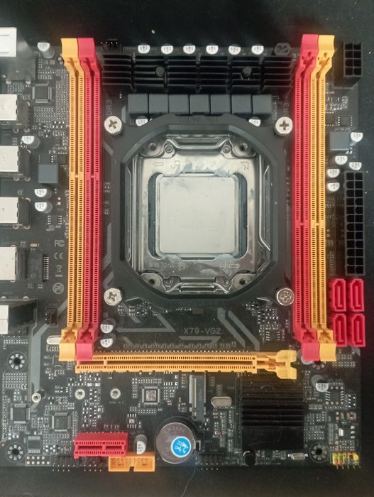 (Комплект) Материнська плата X79-VG2 (S 2011)+ Xeon E5-2689 + DDR3 2*8