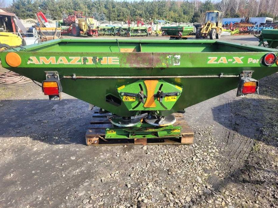 Rozsiewacz do nawozów AMAZONE