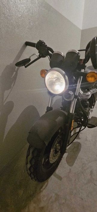 Keeway Superlight 125 – 2019 – Preta