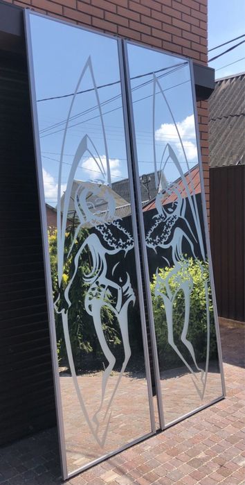 Двері з механізмом - шафа купе