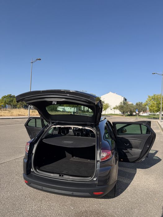Renault Mégane Sport Tourer Bose Edition 1.5 dCi | Teto panorâmico | 2011