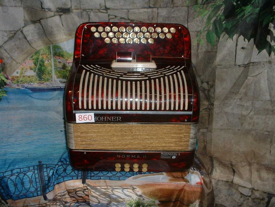 Concertina para venda N, 860
