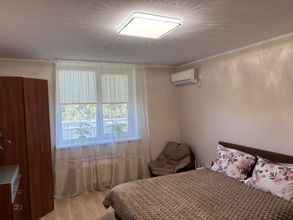 Оренда квартири по вулиці Набережній