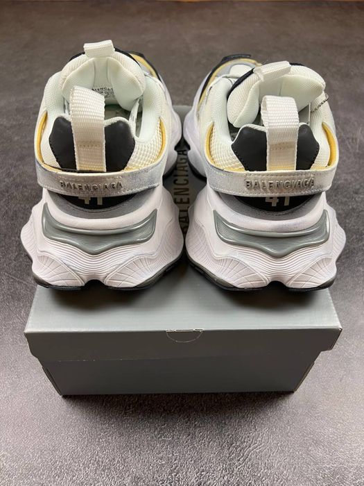 Balenciaga Cargo Sneaker White Grey