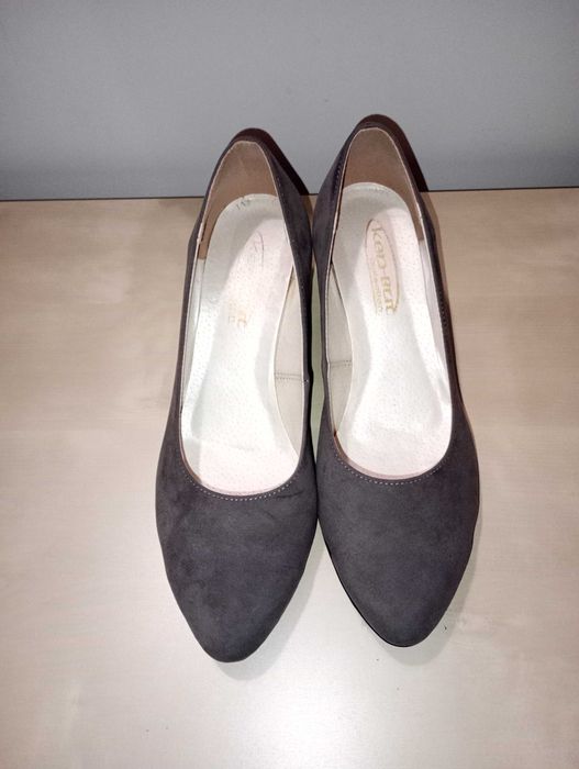 Buty damskie typu czółenka na słupku stan idealny
