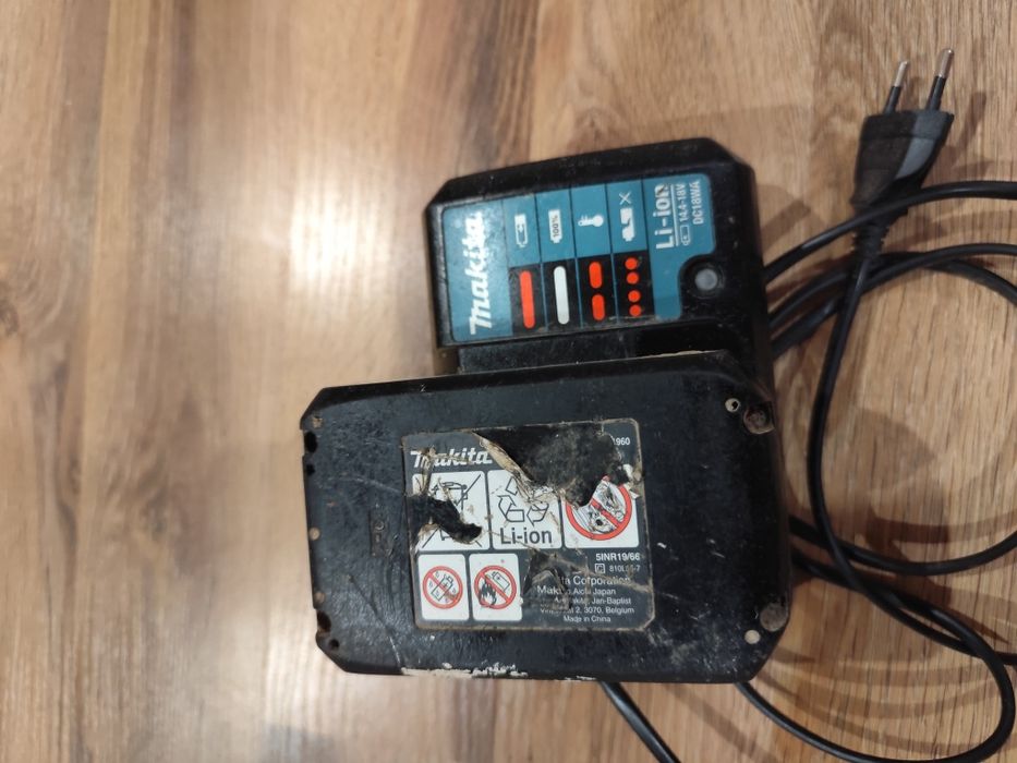 Bateria 1.5ah ładowarka makita dc18wa
