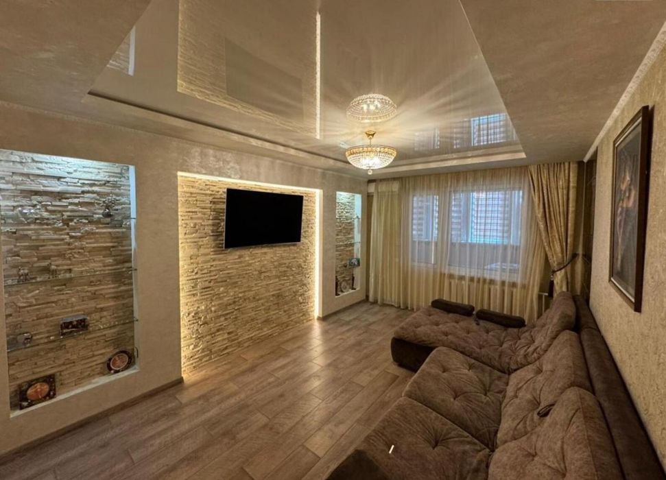 Перший поверх! Світла та затишна 3к квартира 100 м²  П Григоренка 28-А