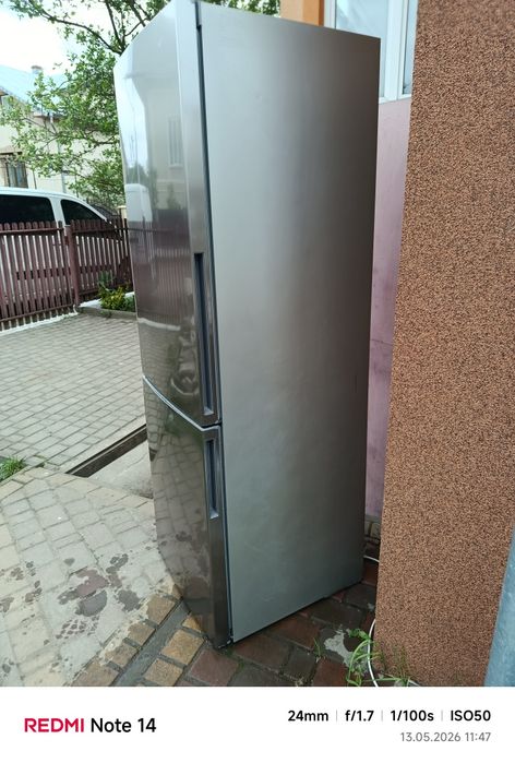 Холодильник нержавійка