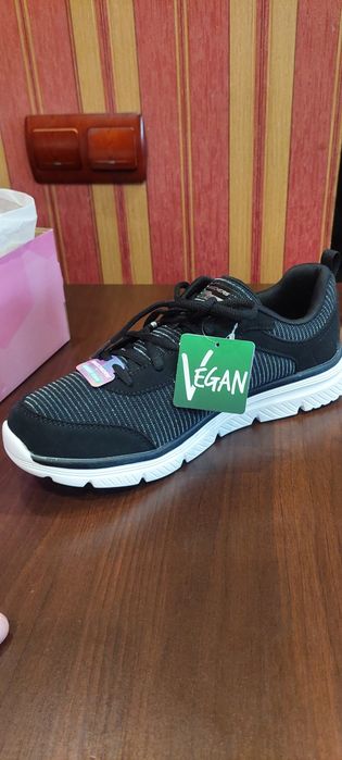 Жіночі кросівки Skechers