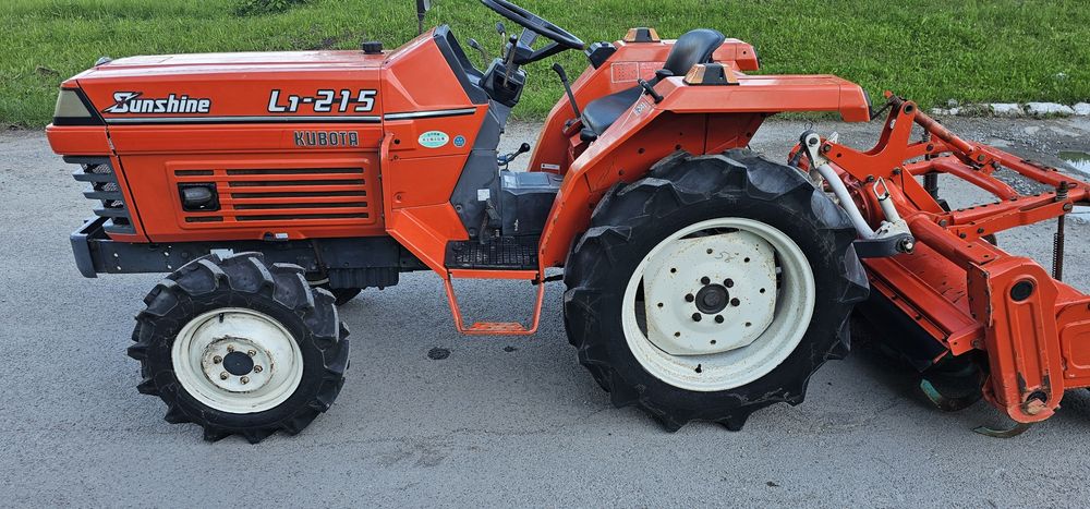 Kubota L1 215 мінітрактор Трактор Японський