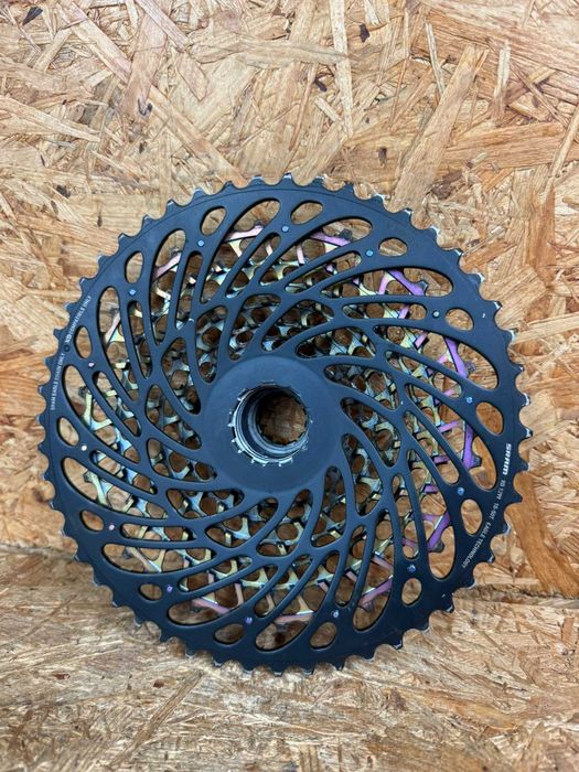 Kaseta rowerowa Sram XX1 XG-1299 12SP 10-50T Rainbow Eagle AXS
