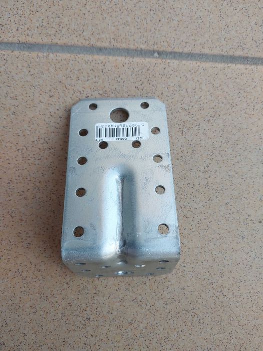 Кутник металевий - оценкований