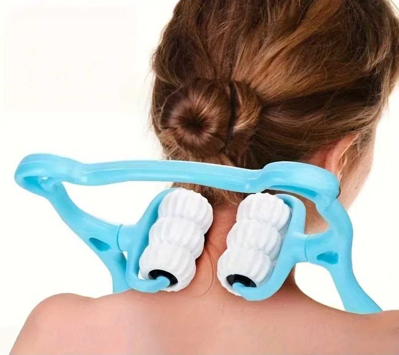 Masażer szyi ramion pleców.