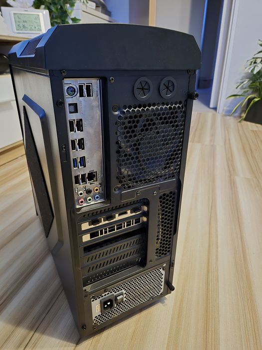 Komputer AMD FX-8350, GTX 1660 Super, 24Gb Ram