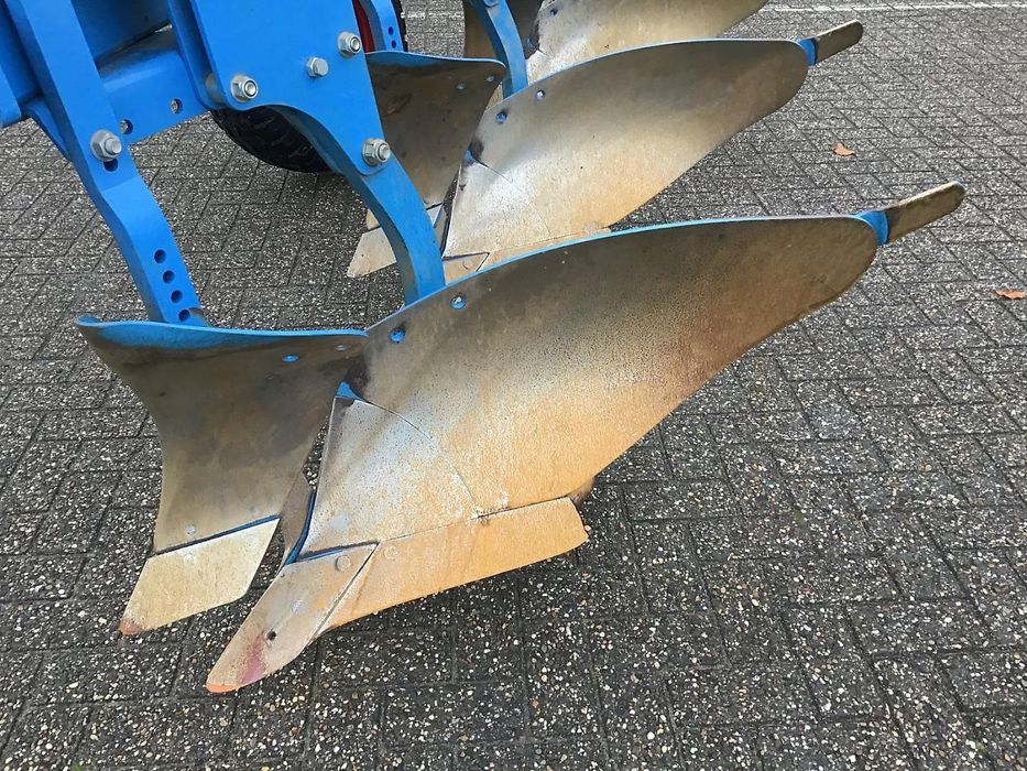 Плуг Lemken EuroPal 5