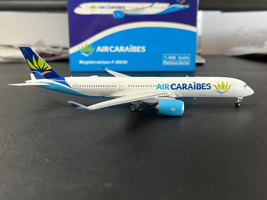 Miniatura Air Caribes A350