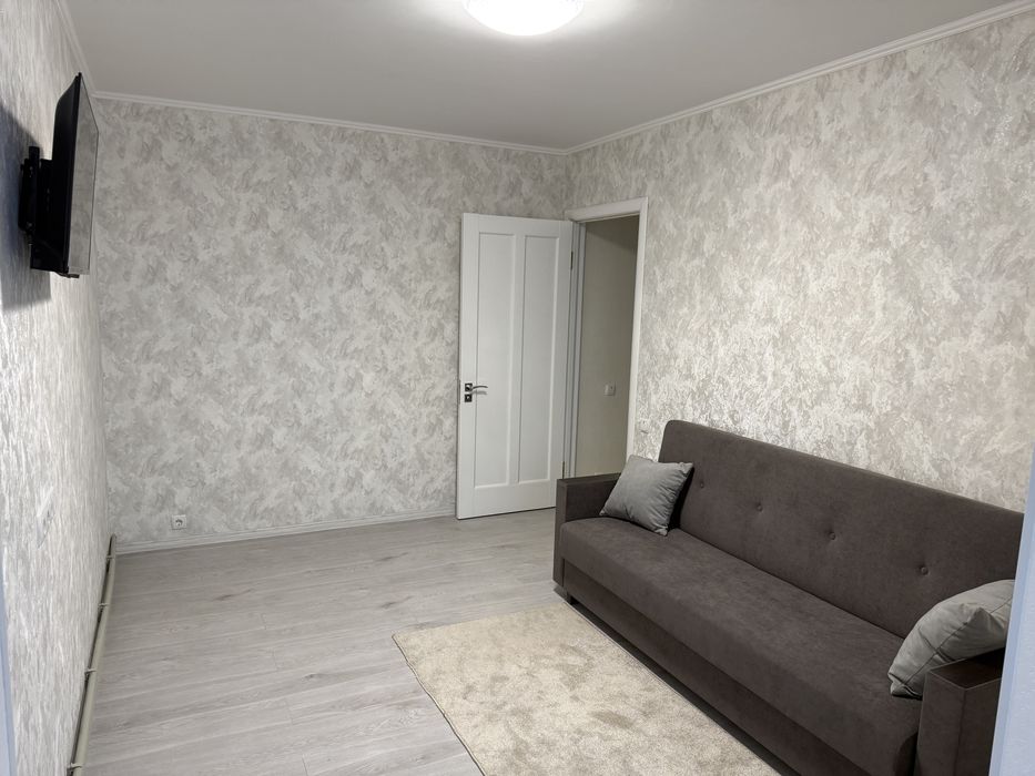 Продам 3 х кімнатну квартиру 86кв м