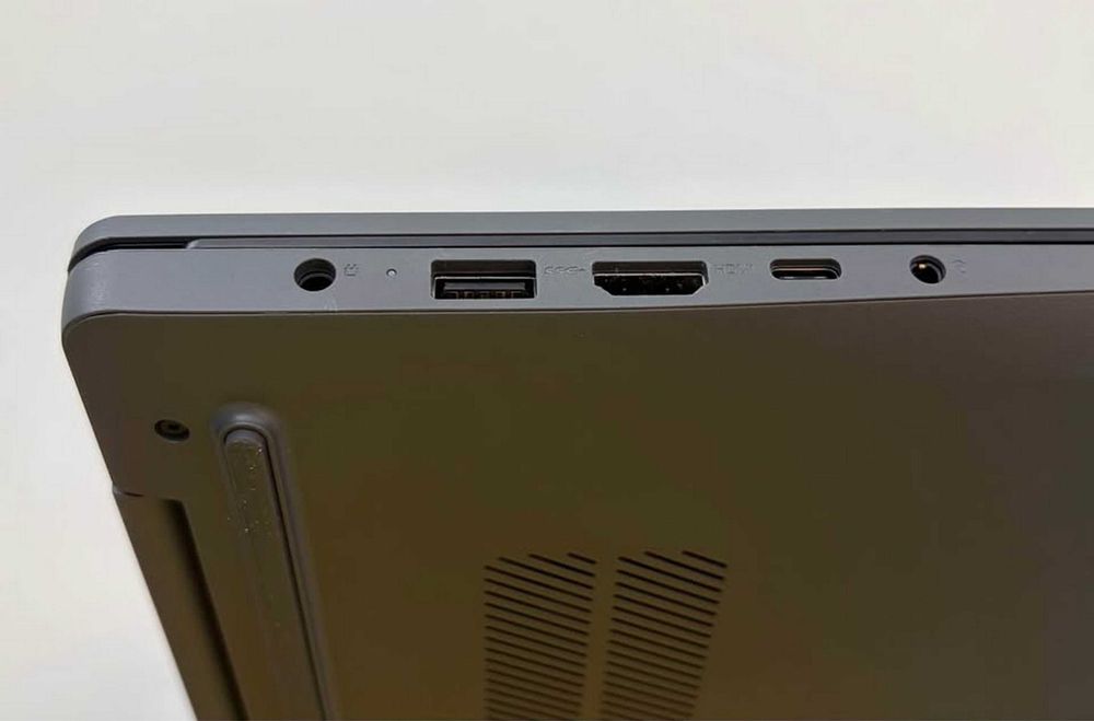 Lenovo Hexadecacore 15.6" Ryzen7/16GB/1TB_Nvme Novo na garantia