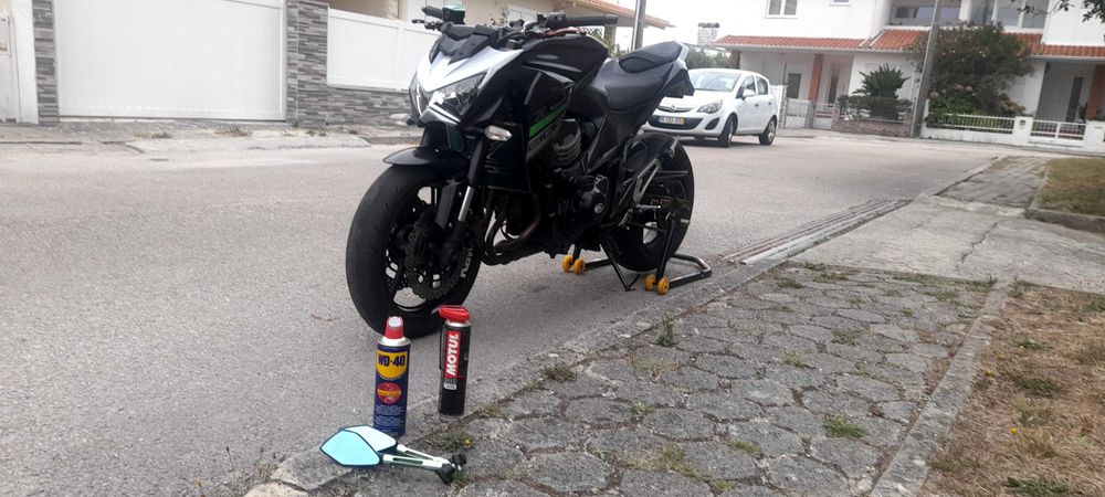 Kawasaki z800 naked
