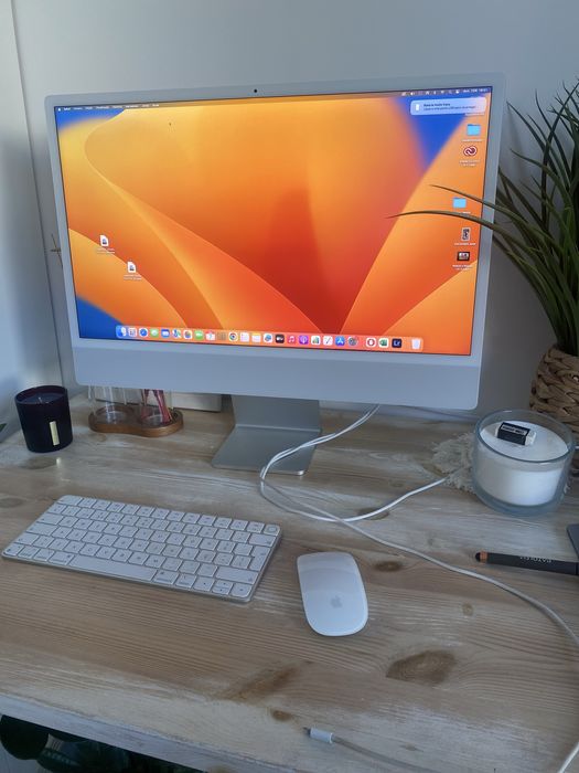 iMac 24” M1 (2021) — 8GB RAM | 256GB SSD | 4,5K Retina Vendo iMac 24 polegadas com chip Apple M1