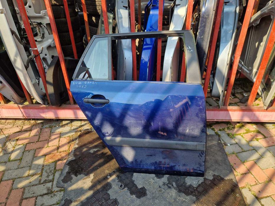 дверь задня права універсал шкода фабія 2 дверка задня права фабіа