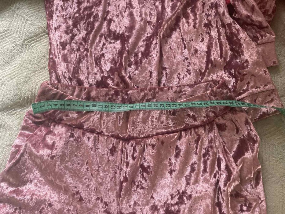 Продам пакет вещей на девочку 154-160