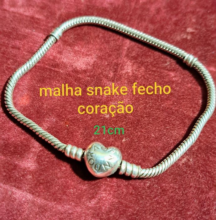 Pulseiras Pandora prata.