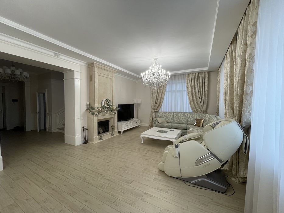 Продаж будинку на Осокорках, метро Славутич, Дарницький район, Київ