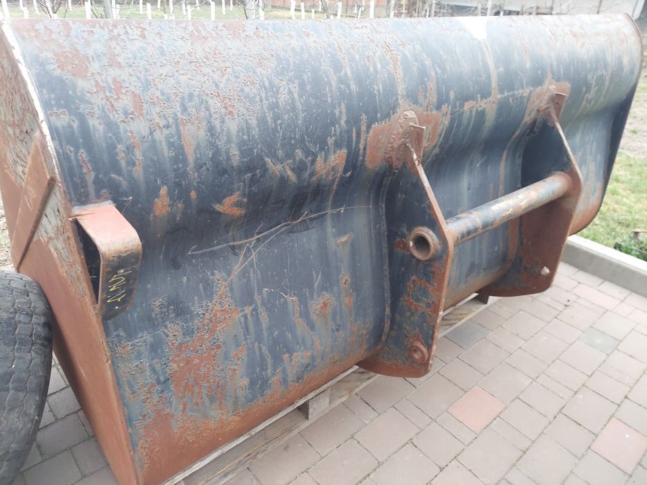 Ковш зерновий manitou