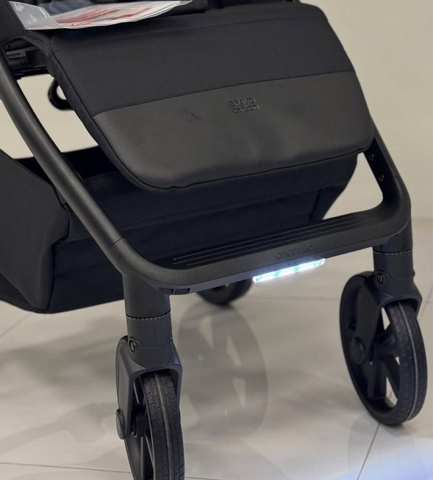 Прогулянкова коляска CARRELLO Bravo Carbon 2025