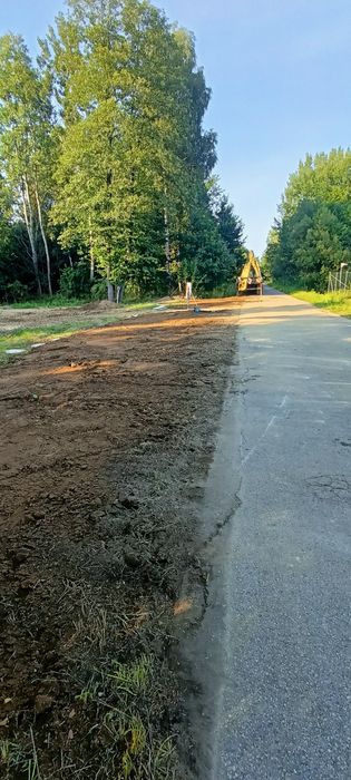 Usługi ziemne koparko ładowarką, koparka ładowarka