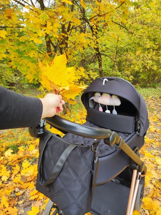 Продам візочок 2в1 Roan Ivi 2.0 Куплений в 25 році