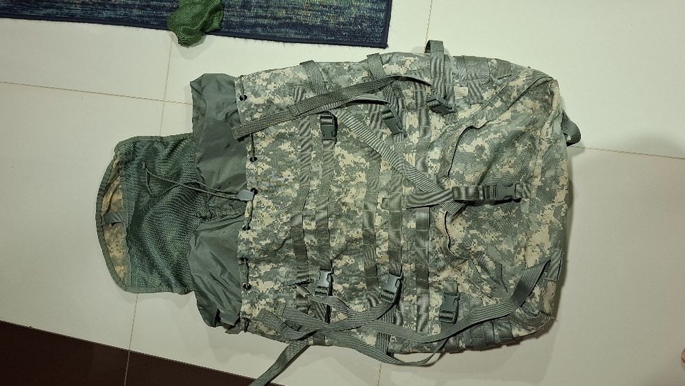 Продам сумку рюкзак.